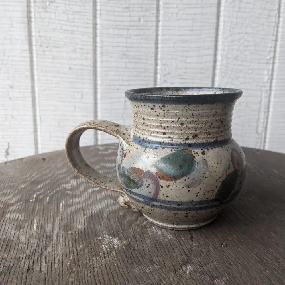 Two Handmade Ceramic Mugs Grey and Blue - Picture 7 of 9